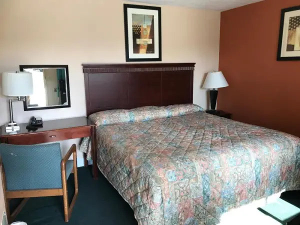 Travel Inn 8