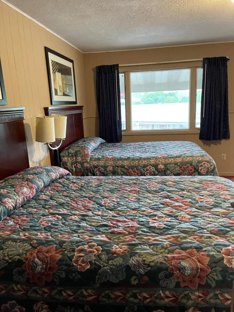 Double Room with Two Double Beds
